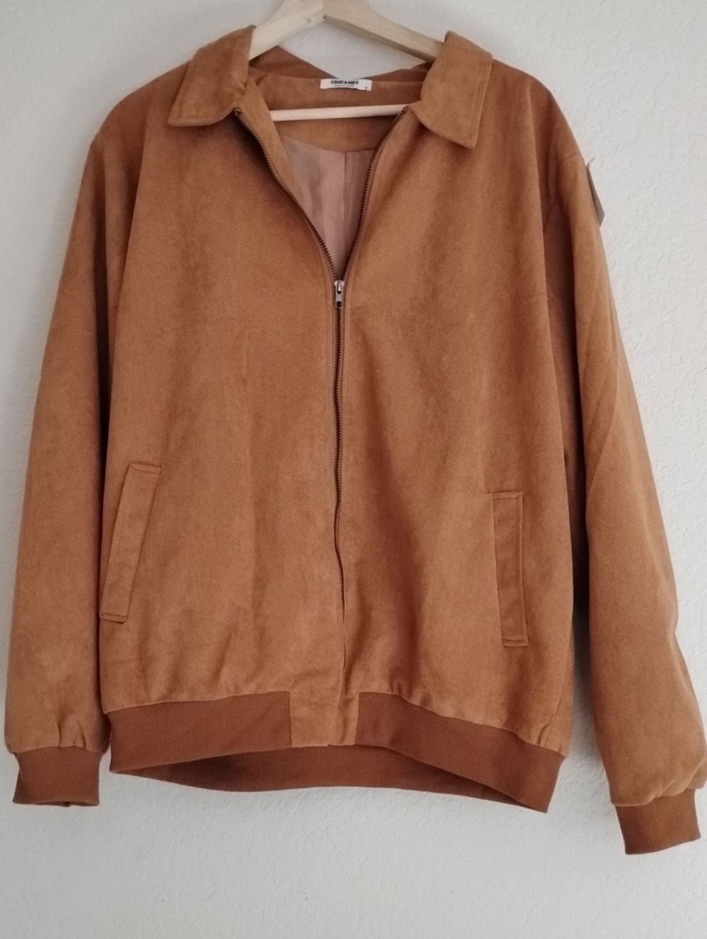 Classic Men's Zip Front Jacket in Camel - Picture 2 of 10